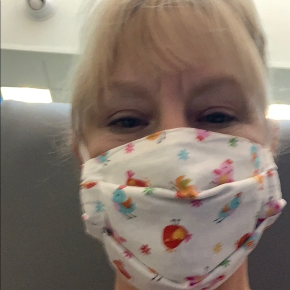 Meet your Posher, Jennifer - Picture 1 of 1